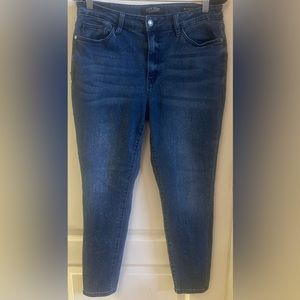 JUDY BLUE Relaxed Skinny Jeans Women’s Size 15/32
